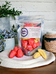 strawberry-and-banana-marshmallows-freeze-dried-candy